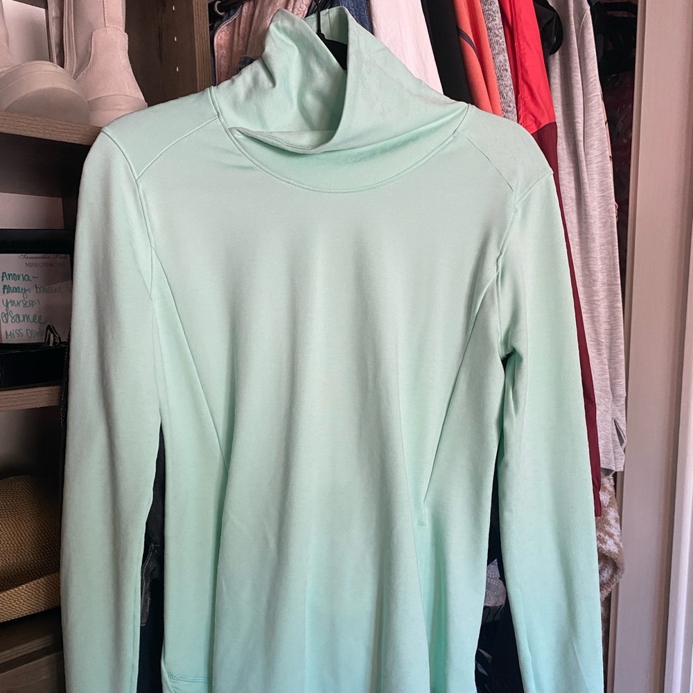 Calia By Carrie Underwood Mint Leopard Turtleneck